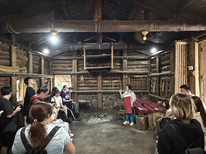 師培中心「全球公民教育」課程 結合SDGs前進五峰鄉 推動山林與原民教育