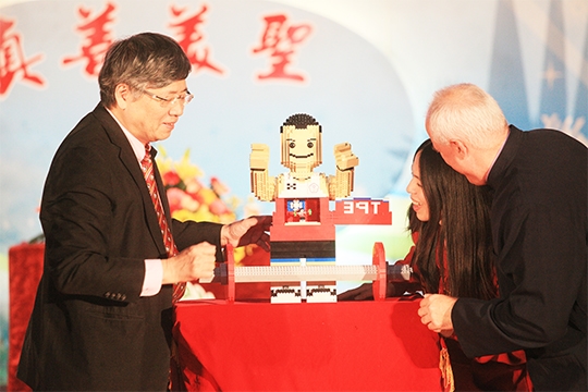 校慶感恩晚會 輔大人齊聚共享榮耀 校慶感恩晚會 輔大人齊聚共享榮耀