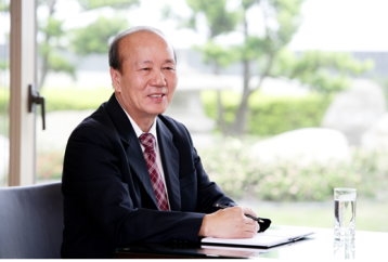 羅崑泉贊助104全大運 以自身經歷勉勵輔大學子