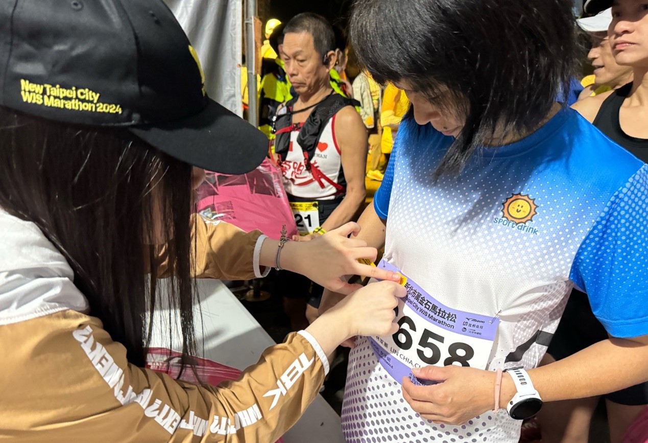 2024 Wanjinshi Road Race: Volunteer students experience sustainable services