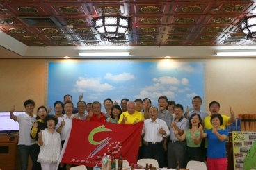 鐵馬環台第四天抵高雄 南臺灣校友熱情款待 鐵馬環台第四天抵高雄 南臺灣校友熱情款待