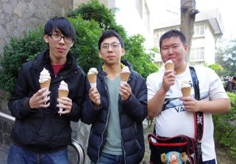 90校慶》食品科學系特殊口味冰淇淋 校慶最夯