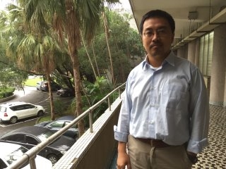 物理系副教授劉建楠跨國光學研究 躍上國際期刊《Nature Photonics》