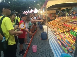 輔大舉辦ICG夜市文化體驗 選手之夜氣氛熱絡 輔大舉辦ICG夜市文化體驗 選手之夜氣氛熱絡
