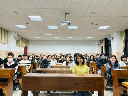 中文系邀請英、美、加拿大三地學者，舉辦「全球現代主義與華語文學」系列演講