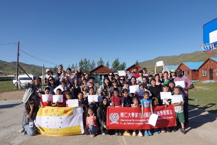 輔大蒙古服務學習團隊”與蒙同行”，持續讓愛與夢想在草原萌芽