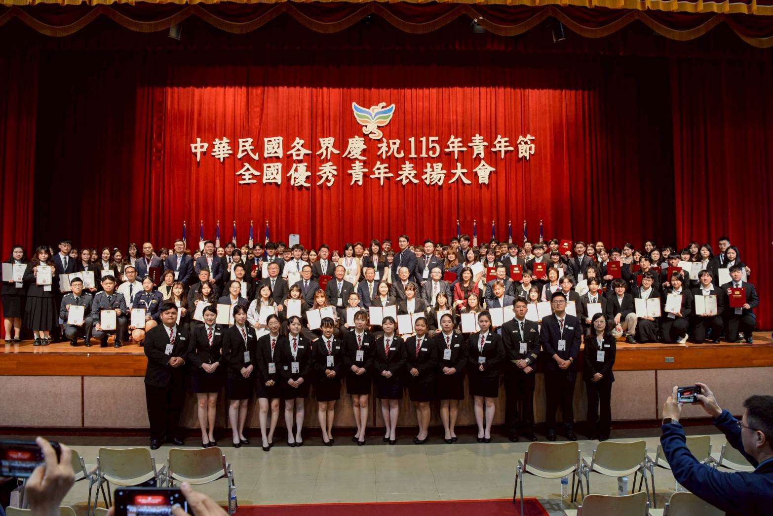 賀！輔大運休學程康心蘋同學獲選擔任115年青年節「全國優秀青年表揚大會」執行委員