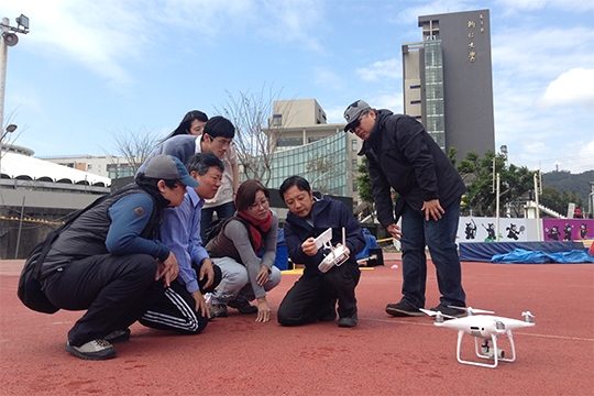 無人機進校園　輔大學生變空拍達人